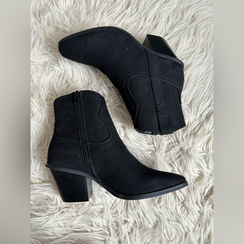 Booties - Picture 5 of 6